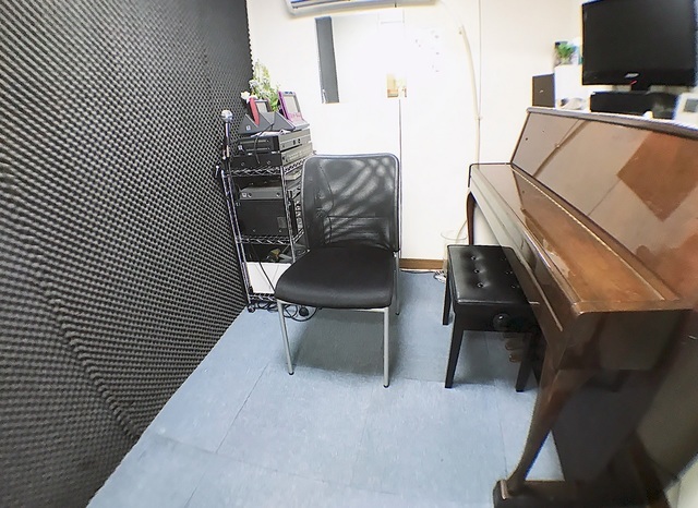東京音楽スタジオレンタルピアノ・ギター日暮里駅上野ヴォーカルアカデミー